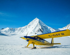  lot nad Parkiem Narodowym Kluane fot. Icefield Discovery Tours  lot nad Parkiem Narodowym Kluane